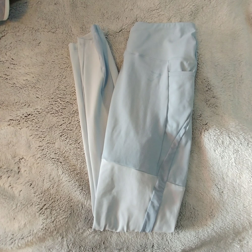 Nikki B Dynamic Leggings